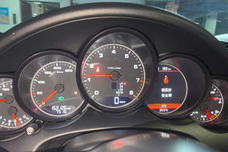 Used Porsche Cayenne 2011 Cayenne 3.0T Instrument Cluster