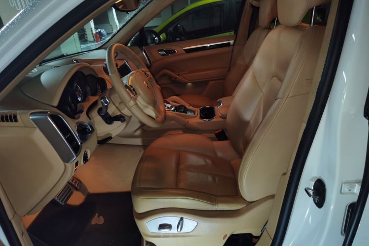 Used Porsche Cayenne 2011 Cayenne 3.0T Left Front Seat