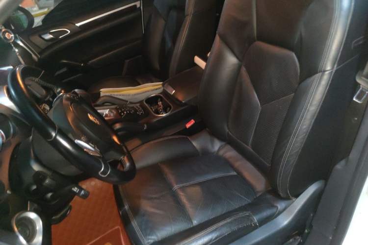 Used Porsche Cayenne 2011 Cayenne 3.0T Left Front Seat