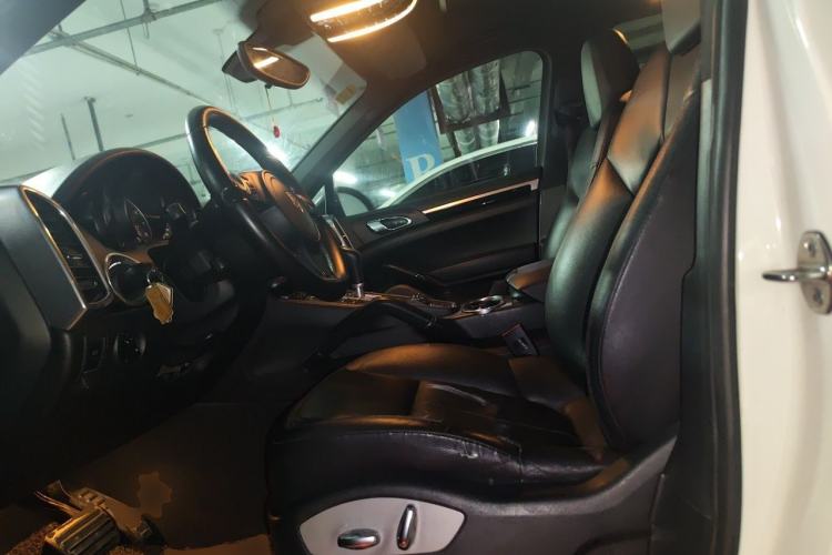 Used Porsche Cayenne 2011 Cayenne 3.0T Left Front Seat