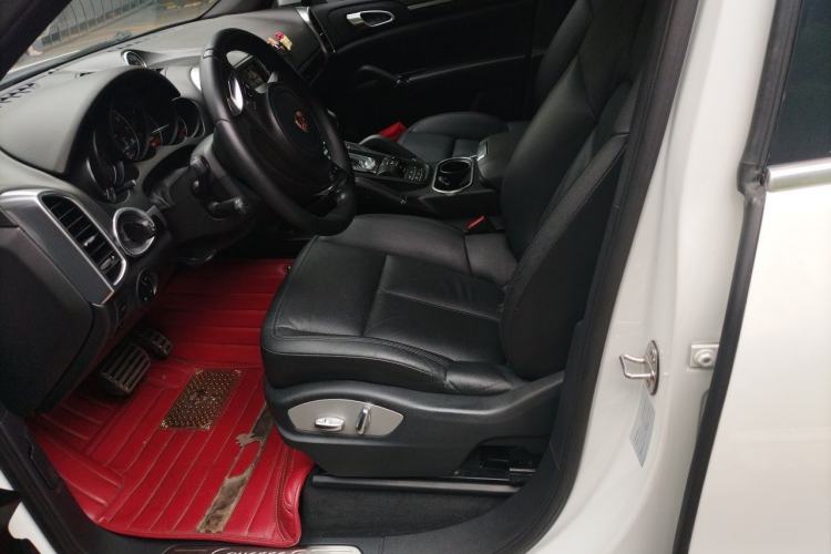 Used Porsche Cayenne 2011 Cayenne S Hybrid 3.0T Left Front Seat