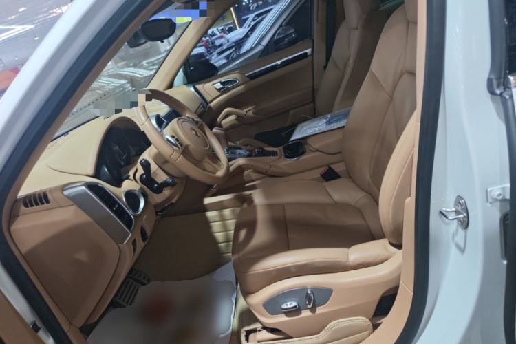 Used Porsche Cayenne 2011 Cayenne 3.0T Left Front Seat