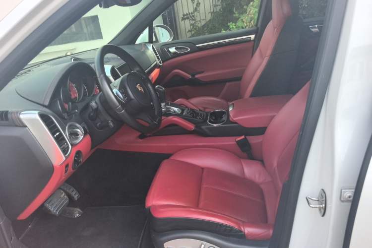 Used Porsche Cayenne 2011 Cayenne 3.0T Left Front Seat
