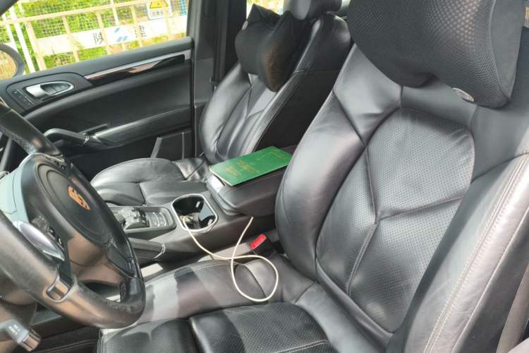 Used Porsche Cayenne 2011 Cayenne 3.0T Left Front Seat