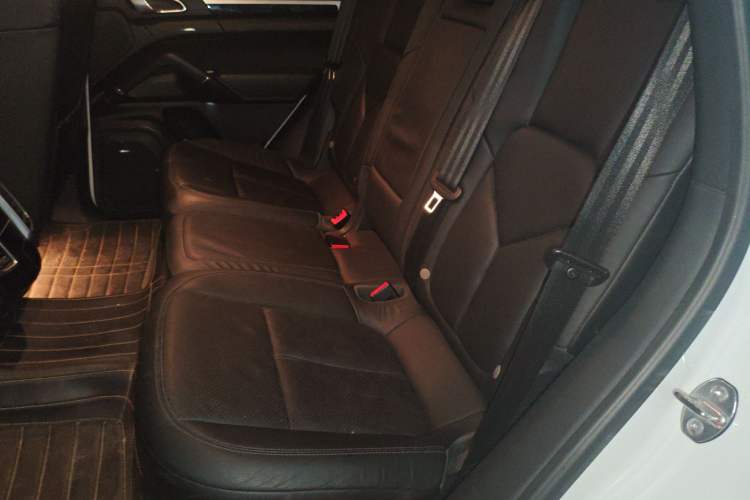 Used Porsche Cayenne 2011 Cayenne 3.0T Left Rear Seat