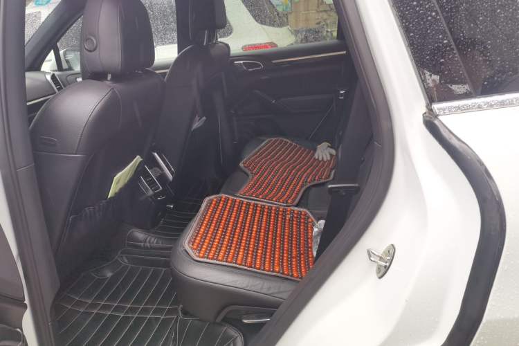 Used Porsche Cayenne 2011 Cayenne 3.0T Left Rear Seat