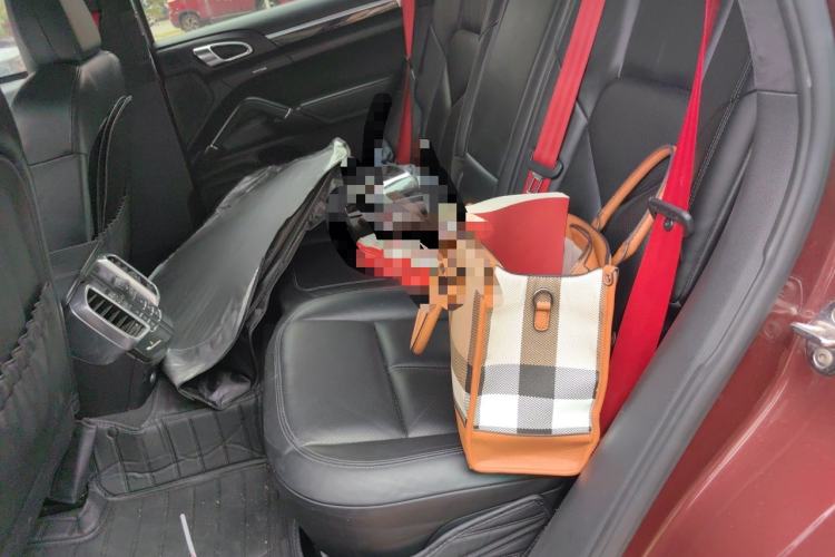 Used Porsche Cayenne 2011 Cayenne 3.0T Left Rear Seat