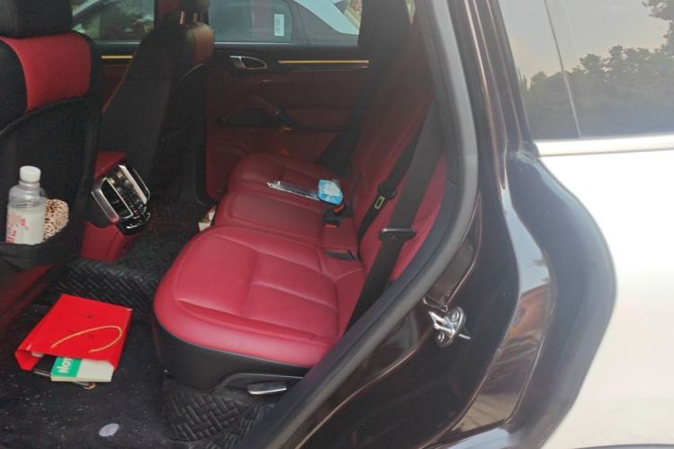 Used Porsche Cayenne 2011 Cayenne 3.0T Left Rear Seat