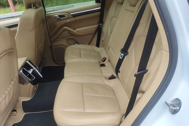 Used Porsche Cayenne 2011 Cayenne 3.0T Left Rear Seat