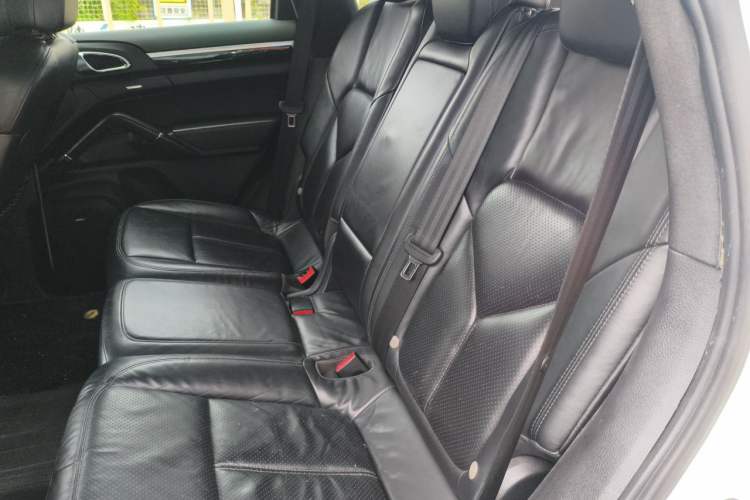 Used Porsche Cayenne 2011 Cayenne 3.0T Left Rear Seat