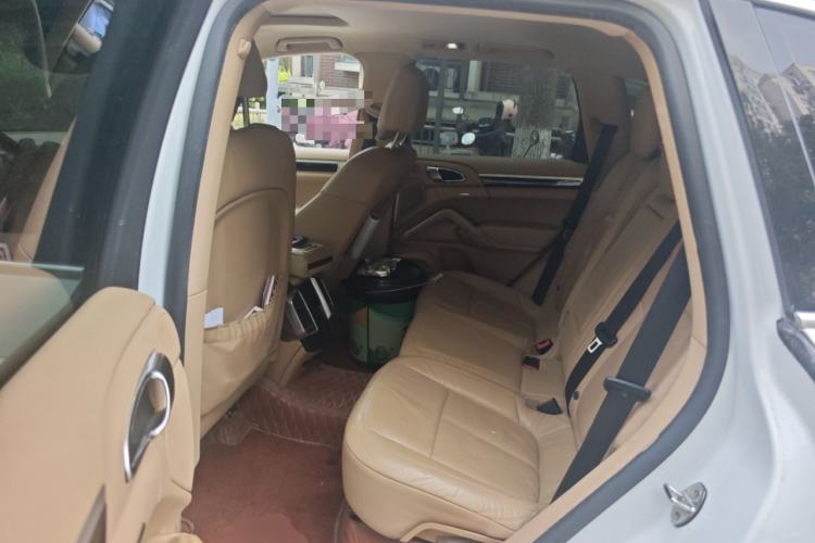 Used Porsche Cayenne 2011 3.6L automatic transmission U.S. specification Left Rear Seat
