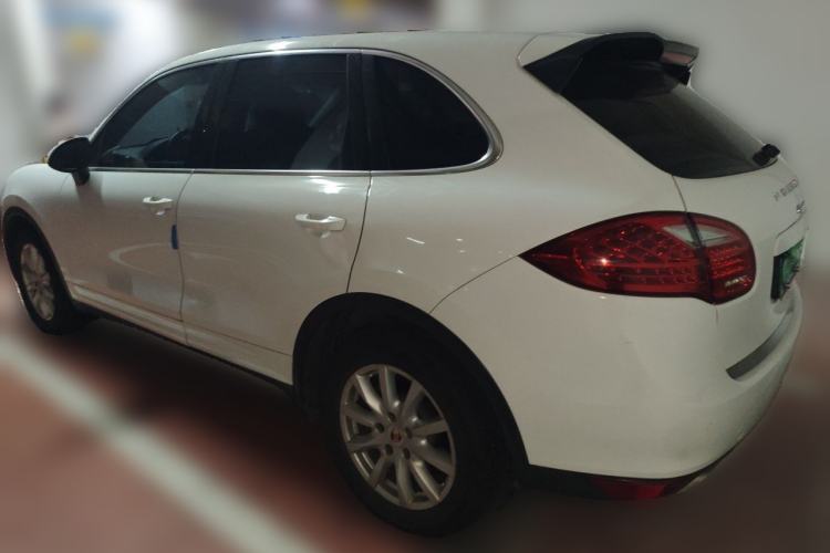Used Porsche Cayenne 2011 Cayenne 3.0T Rear Left 45 Deg