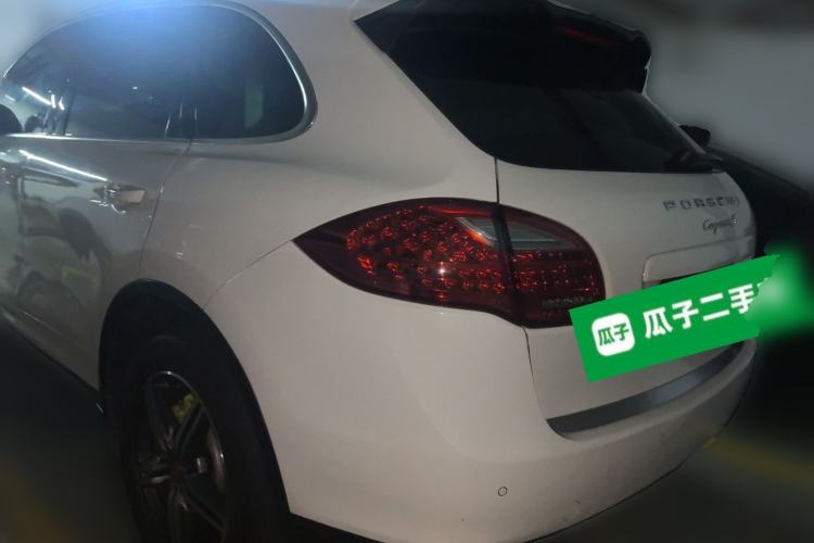 Used Porsche Cayenne 2011 Cayenne 3.0T Rear Left 45 Deg
