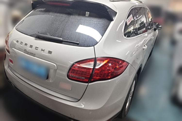 Used Porsche Cayenne 2011 Cayenne 3.0T Rear Right 45 Deg