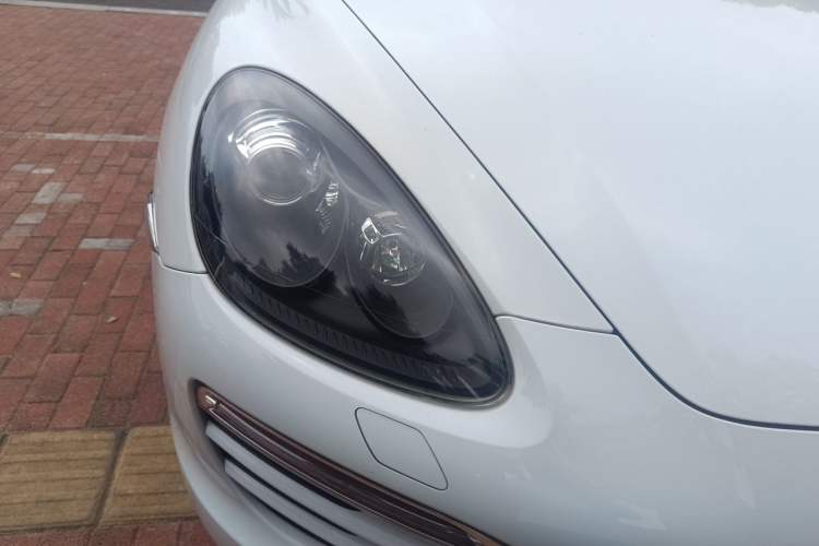 Used Porsche Cayenne 2011 Cayenne 3.0T Right Front Headlight