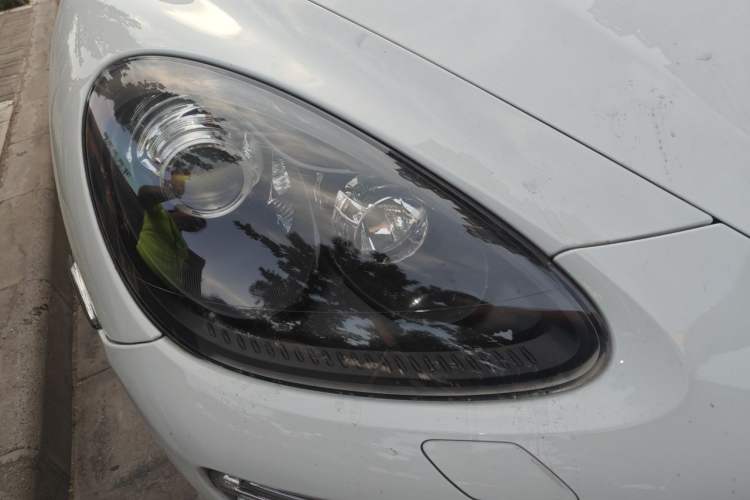 Used Porsche Cayenne 2011 Cayenne 3.0T Right Front Headlight