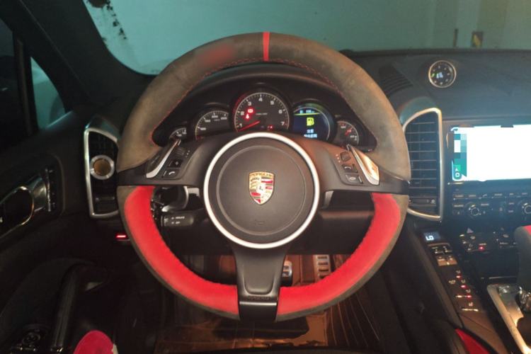 Used Porsche Cayenne 2011 Cayenne 3.0T Steering Wheel