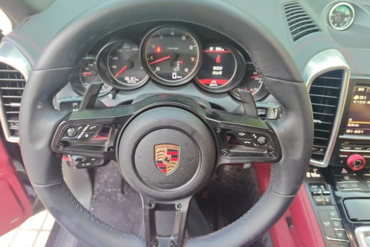 Used Porsche Cayenne 2011 Cayenne 3.0T Steering Wheel