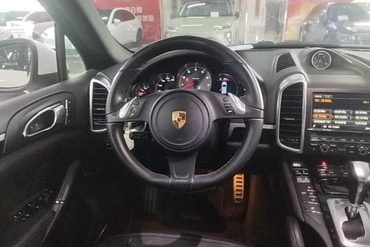 Used Porsche Cayenne 2011 Cayenne S 4.8L Steering Wheel