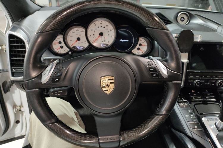 Used Porsche Cayenne 2011 Cayenne 3.0T Steering Wheel