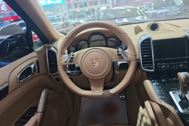 Used Porsche Cayenne 2011 Cayenne 3.0T Steering Wheel