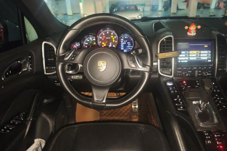 Used Porsche Cayenne 2011 Cayenne 3.0T Steering Wheel