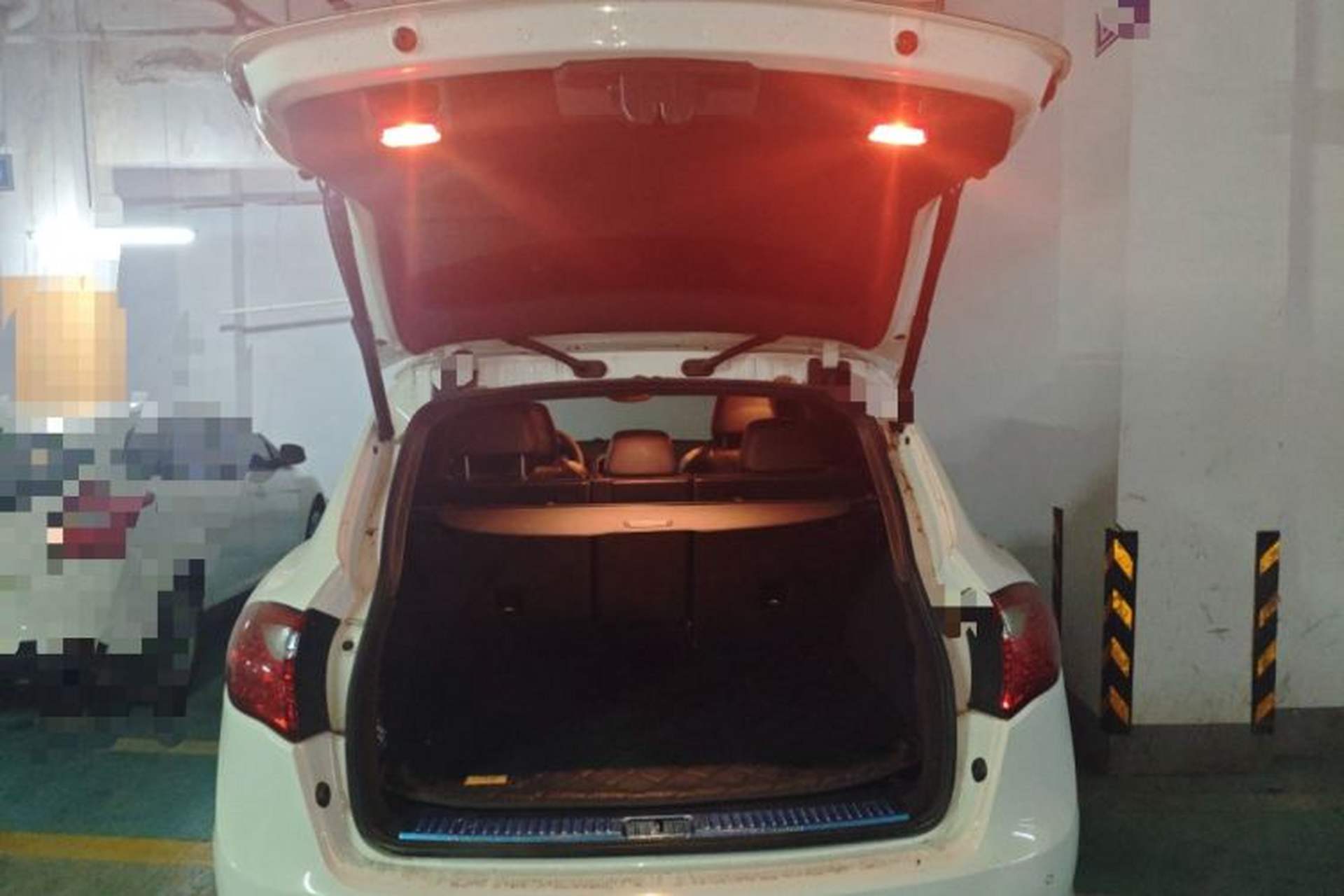 Used Porsche Cayenne 2011 Cayenne 3.0T Trunk