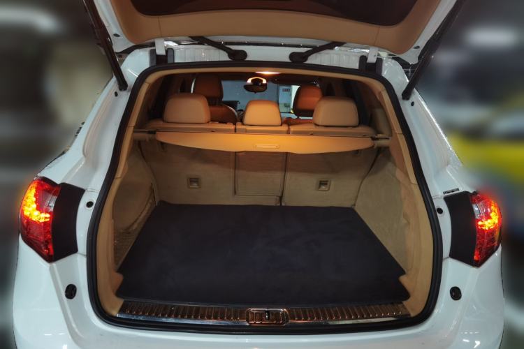 Used Porsche Cayenne 2011 Cayenne 3.0T Trunk