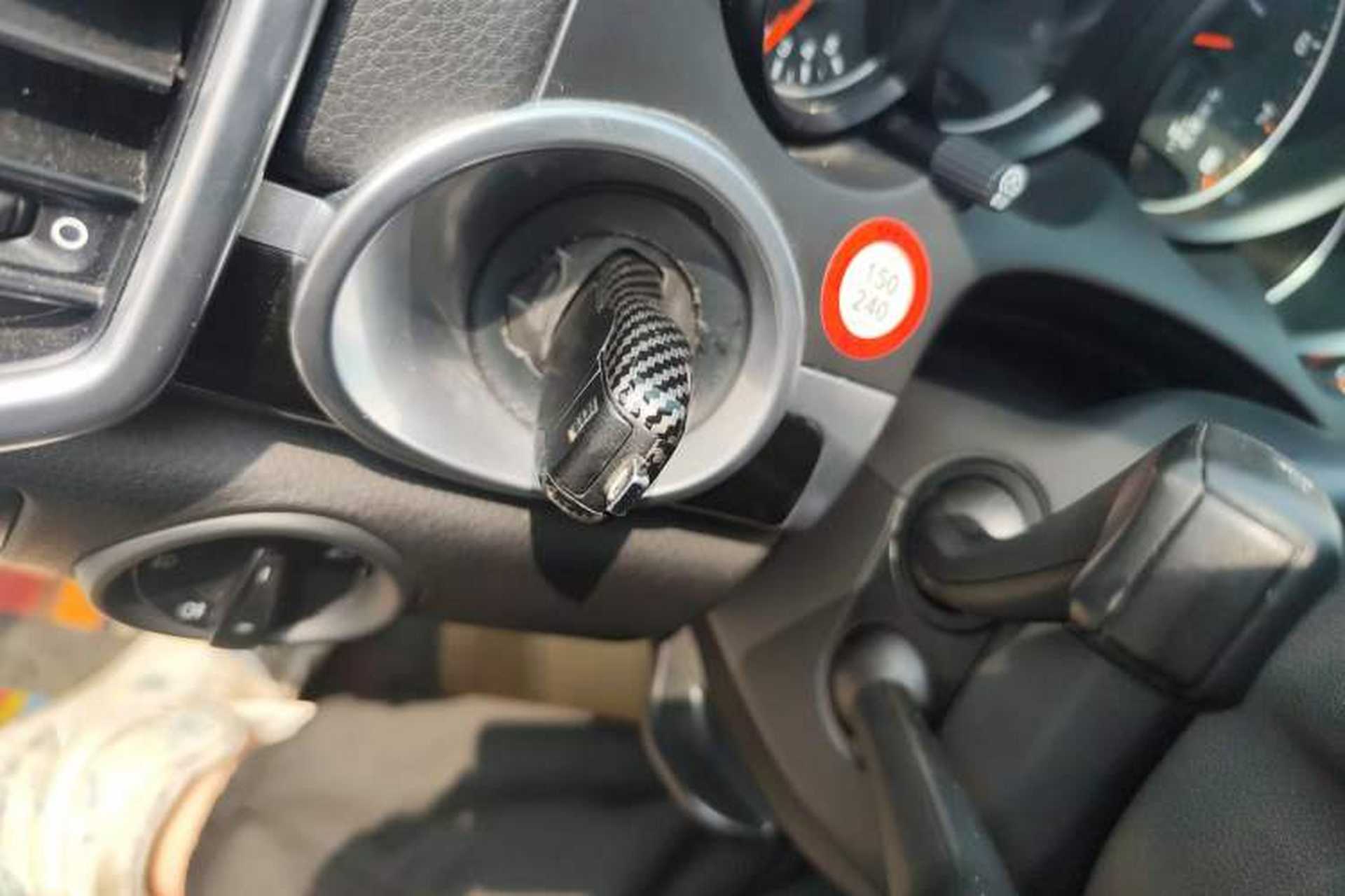 Used Porsche Cayenne 2011 Cayenne 3.0T Vehicle Key