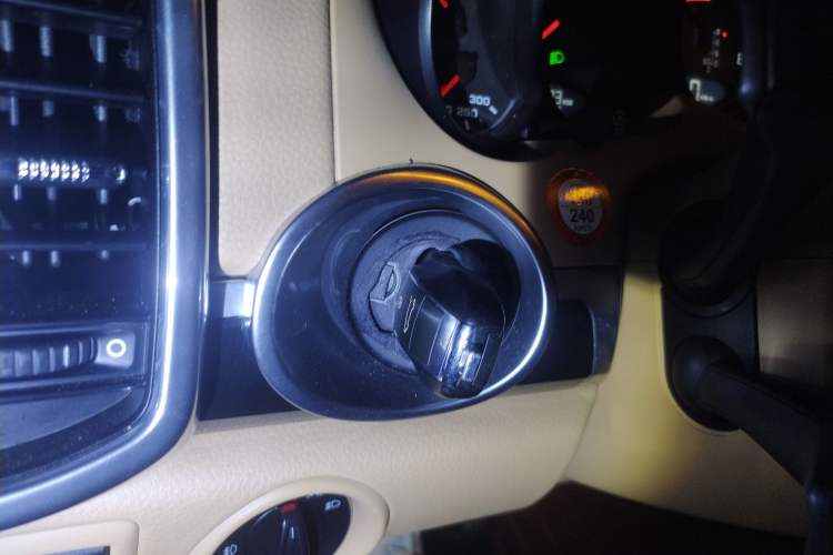 Used Porsche Cayenne 2011 Cayenne S Hybrid 3.0T Vehicle Key