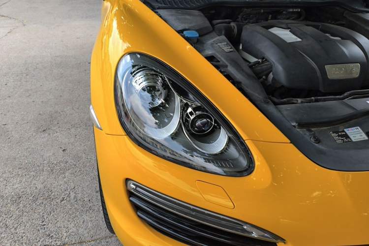 Used Porsche Cayenne 2011 Cayenne 3.0T Right Front Headlight