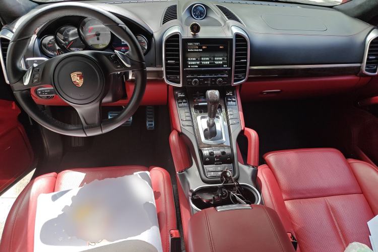 Used Porsche Cayenne 2012 Cayenne GTS 4.8L Center Console