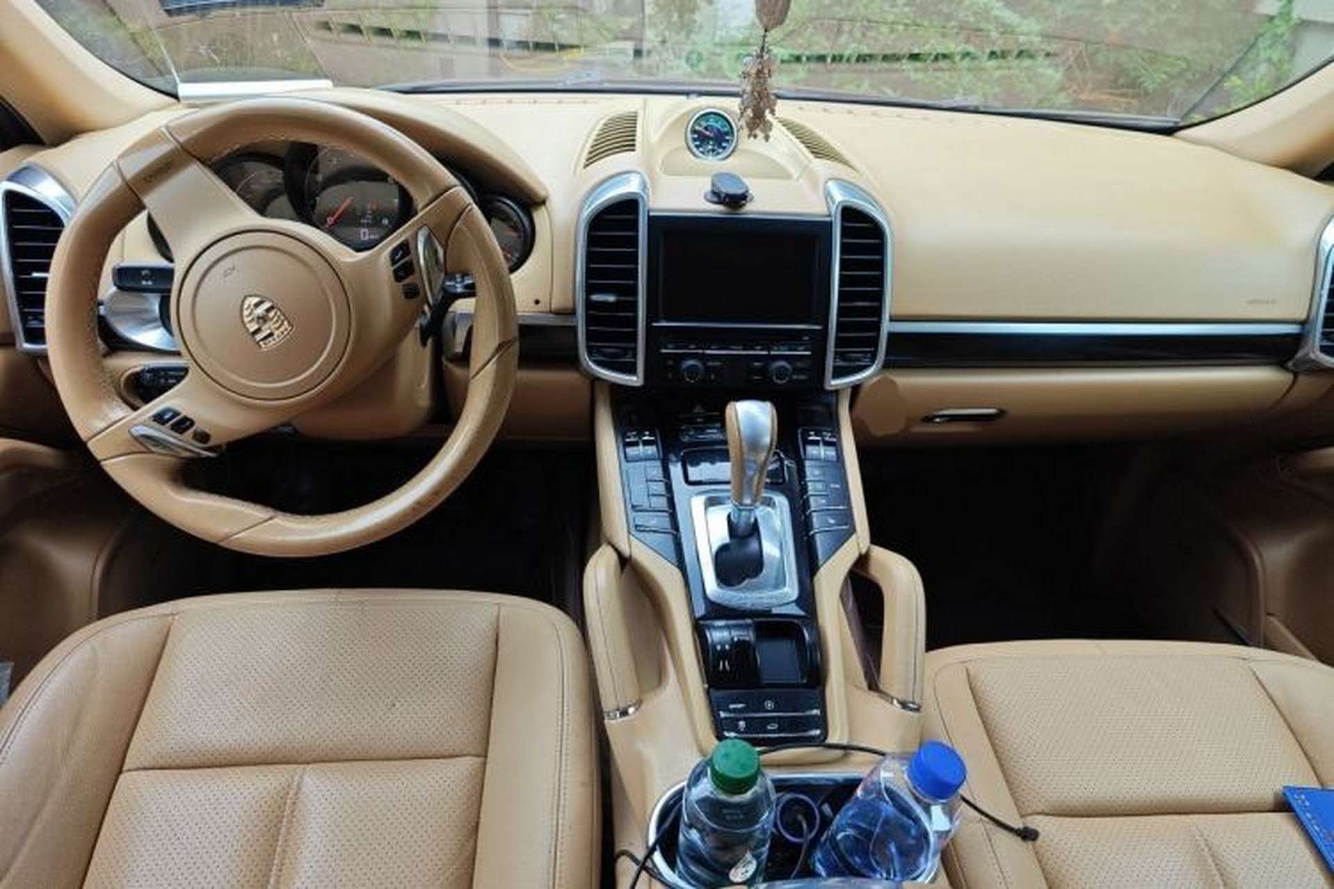Used Porsche Cayenne  Center Console