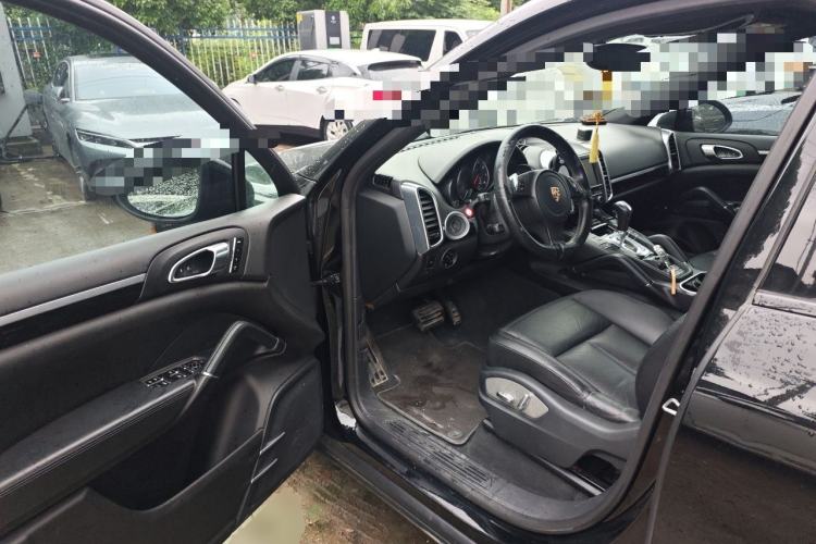 Used Porsche Cayenne  Driver Seat