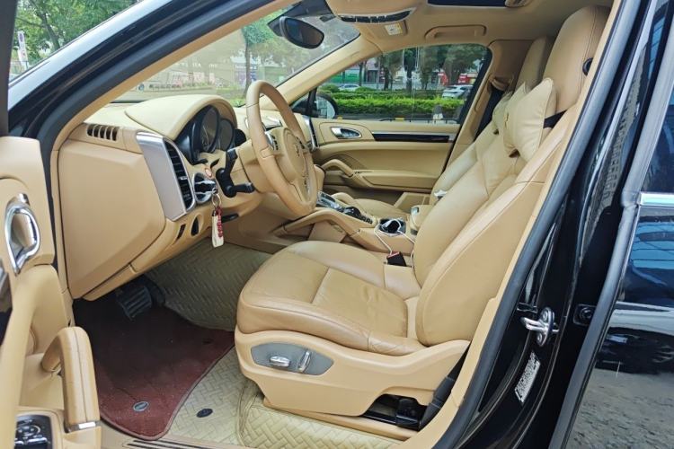 Used Porsche Cayenne  Driver Seat