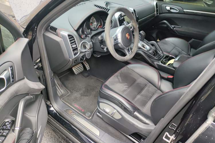 Used Porsche Cayenne 2012 Cayenne GTS 4.8L Driver Seat