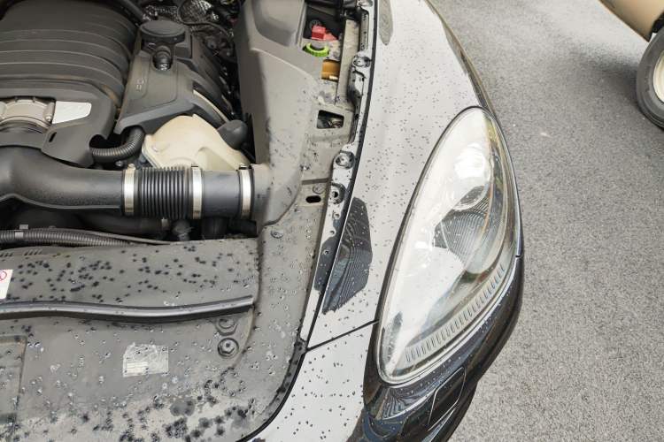 Used Porsche Cayenne 2012 Cayenne GTS 4.8L Engine Bay Left