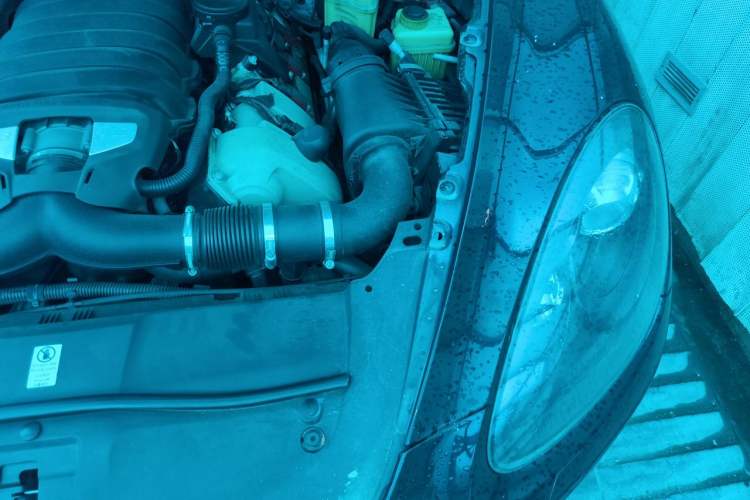 Used Porsche Cayenne 2012 Cayenne GTS 4.8L Engine Bay Left