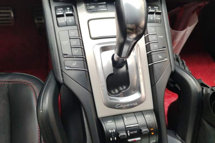 Used Porsche Cayenne 2012 Cayenne GTS 4.8L Gear Lever