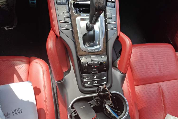Used Porsche Cayenne 2012 Cayenne GTS 4.8L Gear Lever