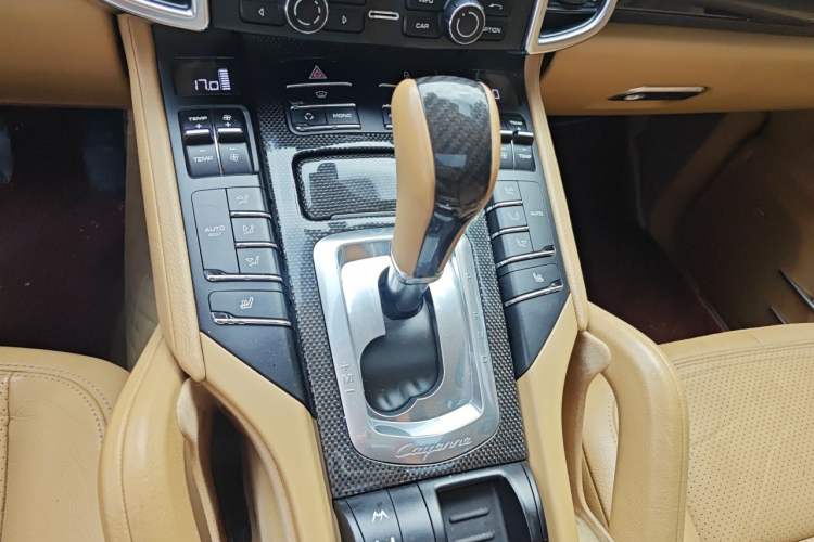 Used Porsche Cayenne  Gear Lever