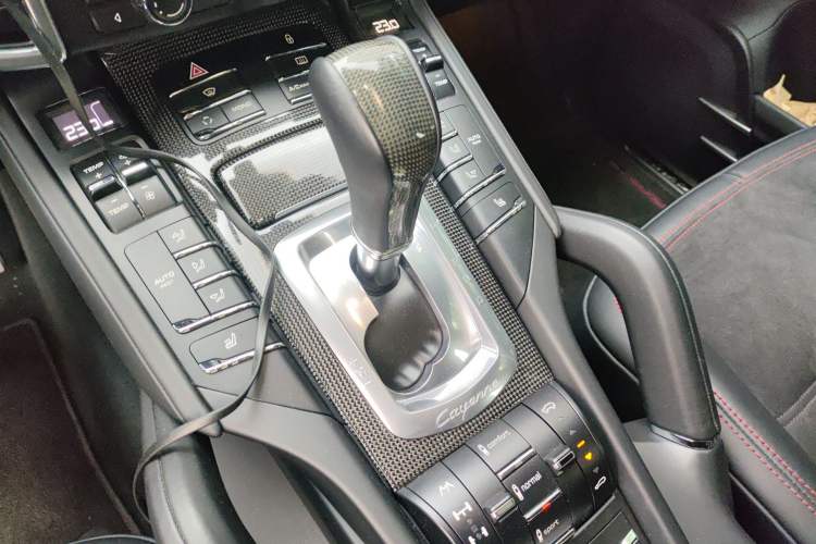 Used Porsche Cayenne 2012 Cayenne GTS 4.8L Gear Lever