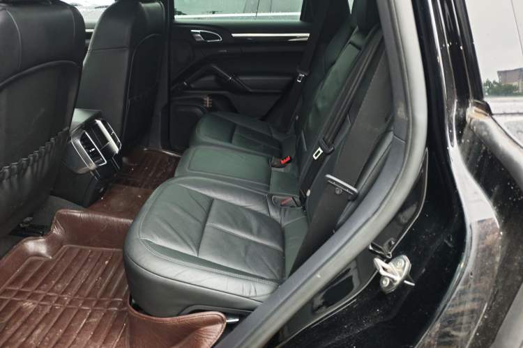 Used Porsche Cayenne  Left Rear Seat