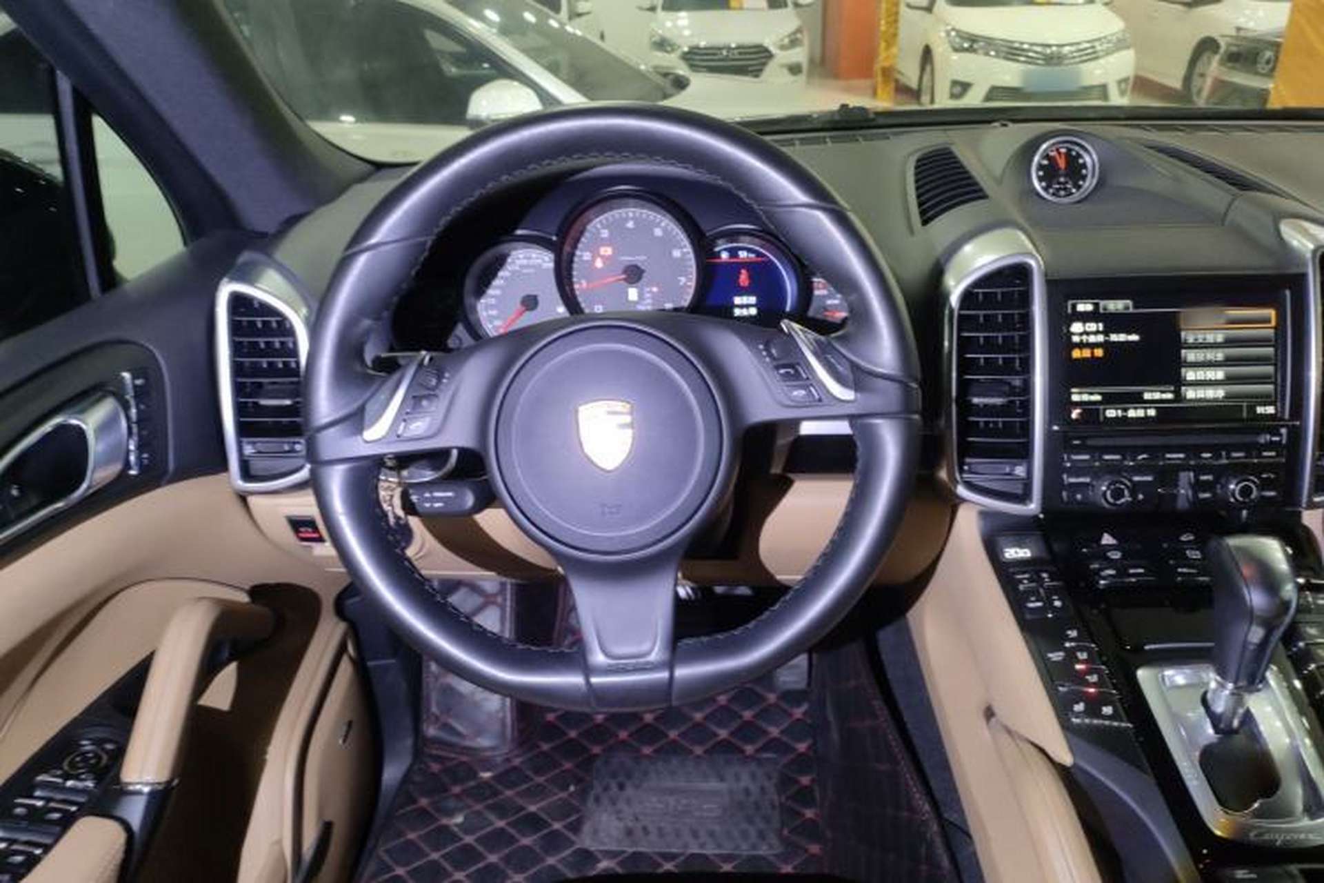 Used Porsche Cayenne 2012 3.0T parallel import Steering Wheel