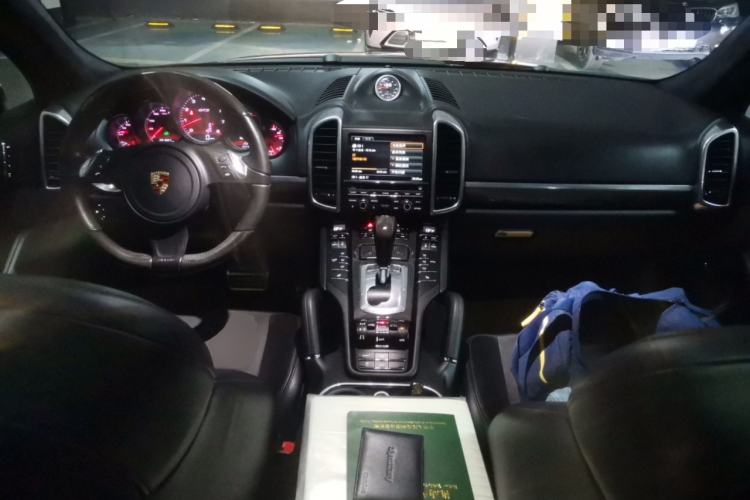 Used Porsche Cayenne 2012 Cayenne GTS 4.8L Center Console