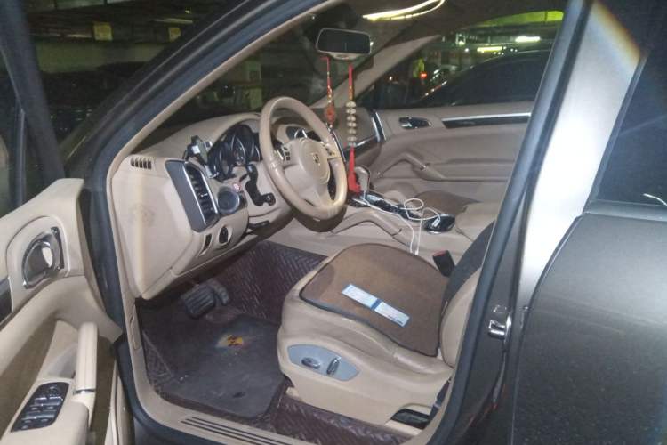 Used Porsche Cayenne 2012 3.0T parallel import Driver Seat