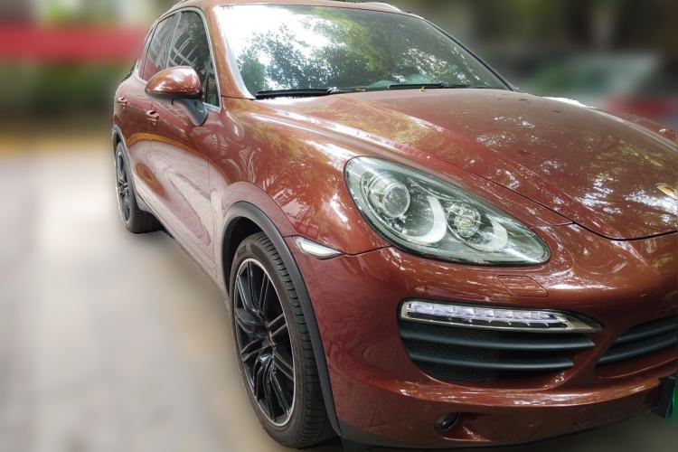 Used Porsche Cayenne 2012 Cayenne GTS 4.8L Front Right 45 Deg