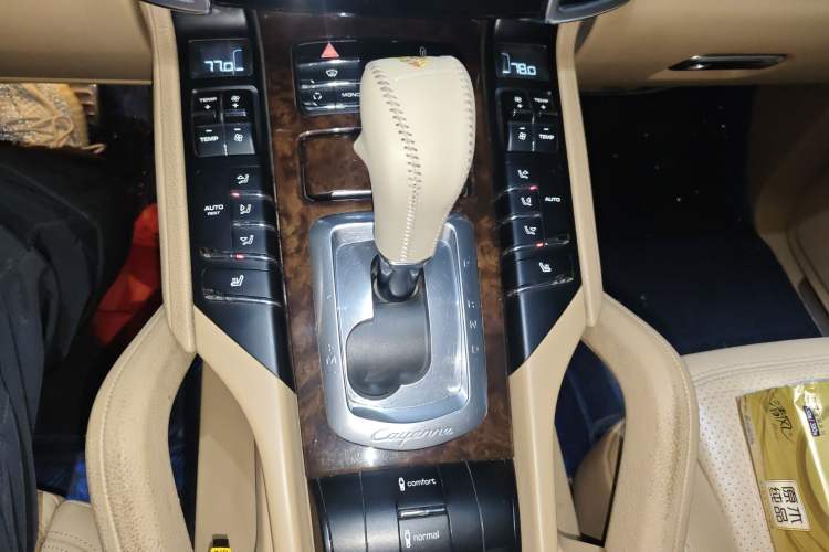 Used Porsche Cayenne 2012 3.0T parallel import Gear Lever