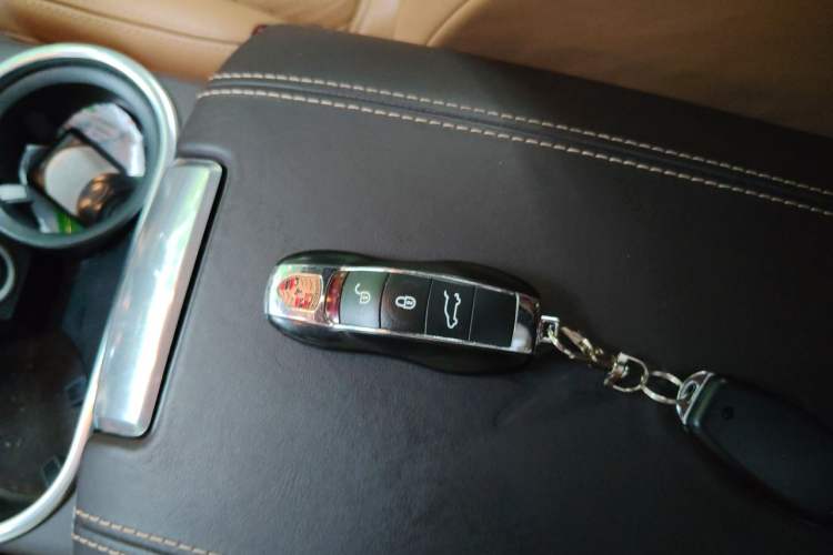 Used Porsche Cayenne 2012 Cayenne GTS 4.8L Vehicle Key