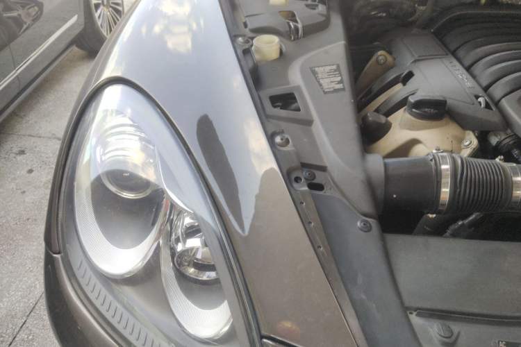 Used Porsche Cayenne 2012 Cayenne GTS 4.8L Engine Bay Right